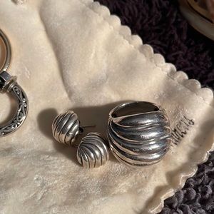 Set, David Yurman Silver Scallop Earrings and matching Ring.